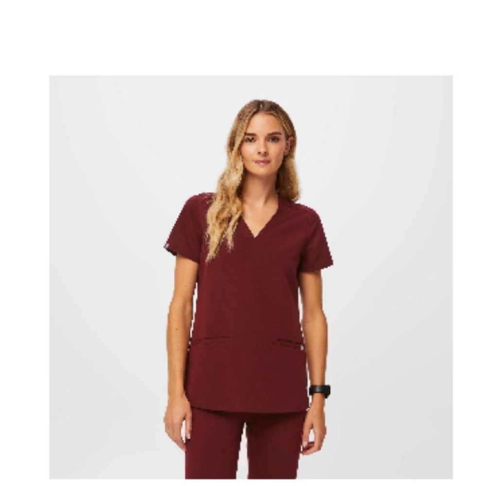 Figs Casma Three Pocket Scrub Top